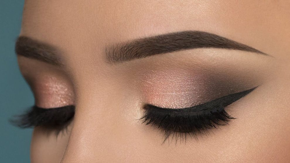 Los mejores consejos de maquillaje de ojos para principiantes - WomanTime