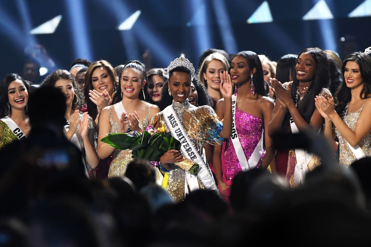 Los fanáticos del Miss Universo pagarán en dólares para votar por su