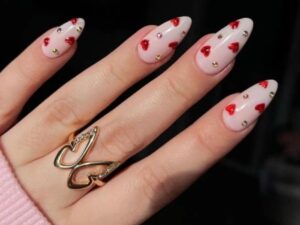 Tres diseños de uñas para San Valentín